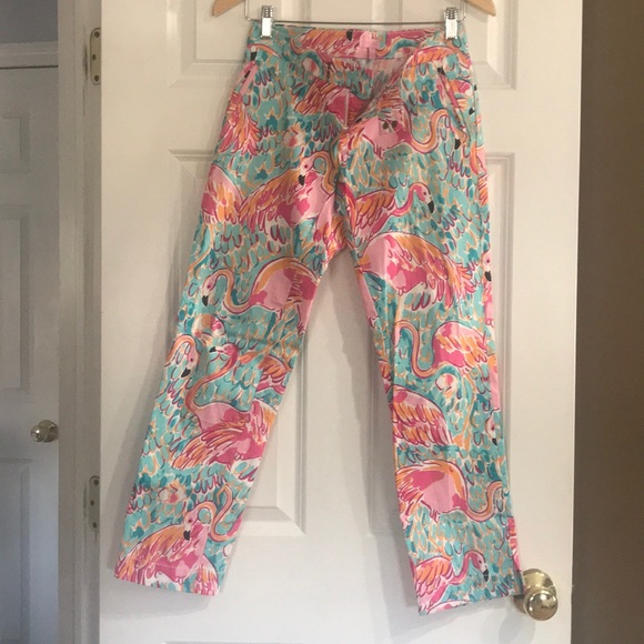 Lilly Pulitzer Pants - Lilly Pulitzer Peel and Ear Capris!!!
